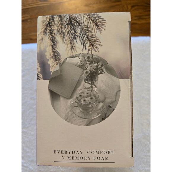 Daily Collections Women's Slide On Slippers Size S/M New - Picture 6 of 6